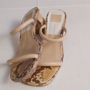 Dolce Vita Women's Size 8 Snake Print Low Heel Sandals in Tan. Dressy, Classy